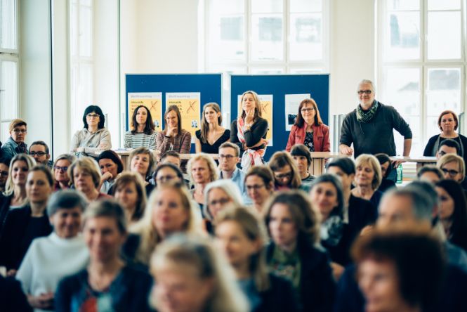 „Frauen wählen – wählen Frauen?“ 